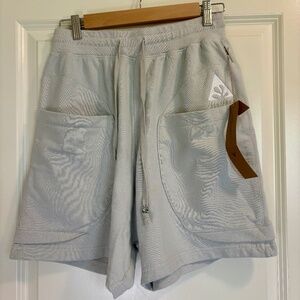 NWT Wasted Collective Gray Cotton Cargo Shorts Men's Size Small Streetwear Urban